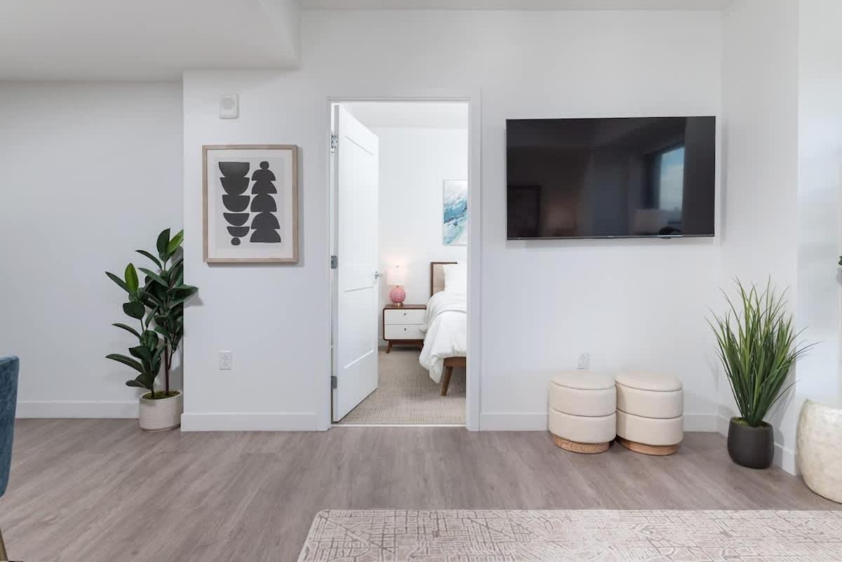 Upscale Penthouse Near Mit Harvard Square Apartment